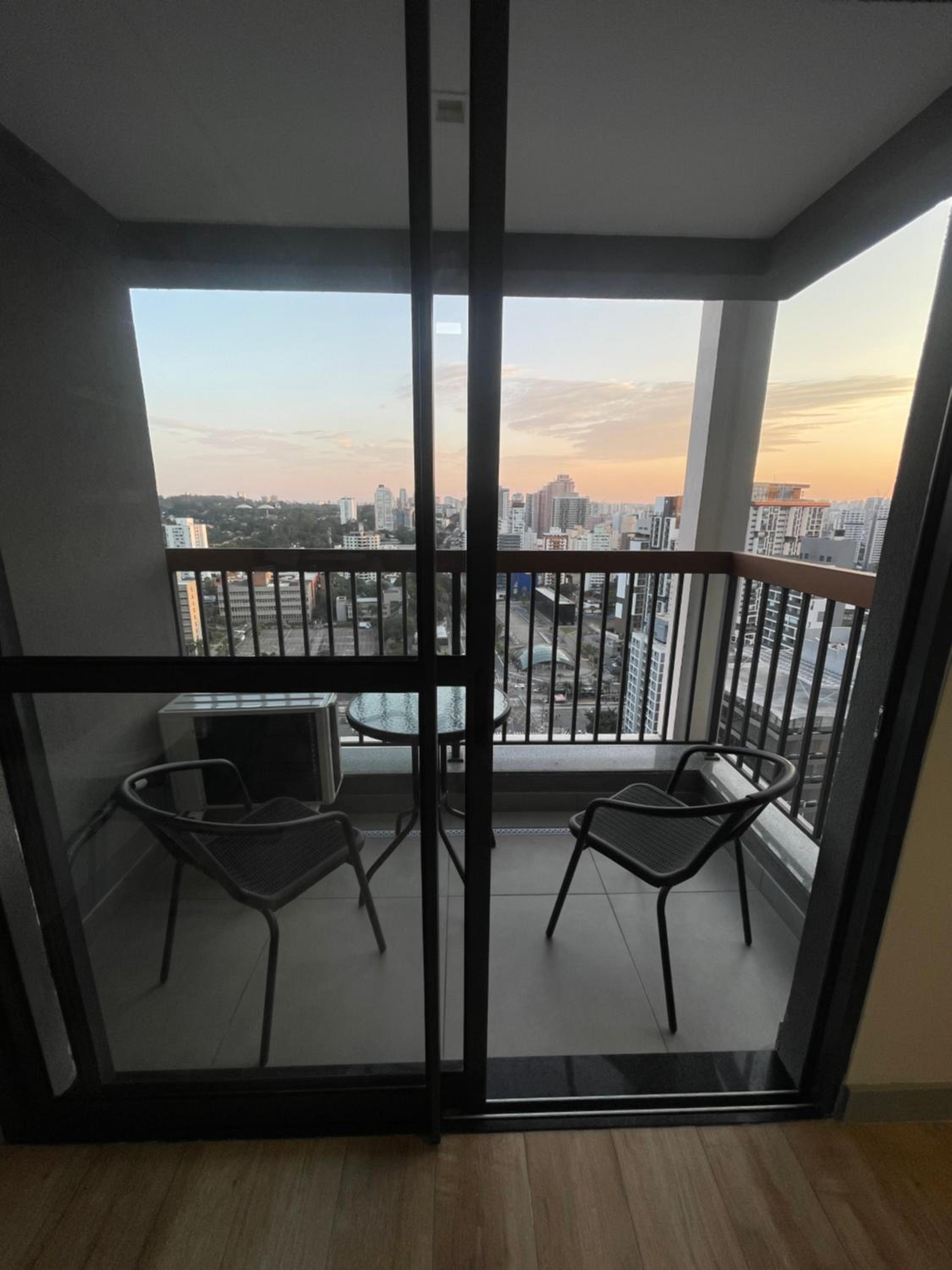 Studio Moderno Brooklin