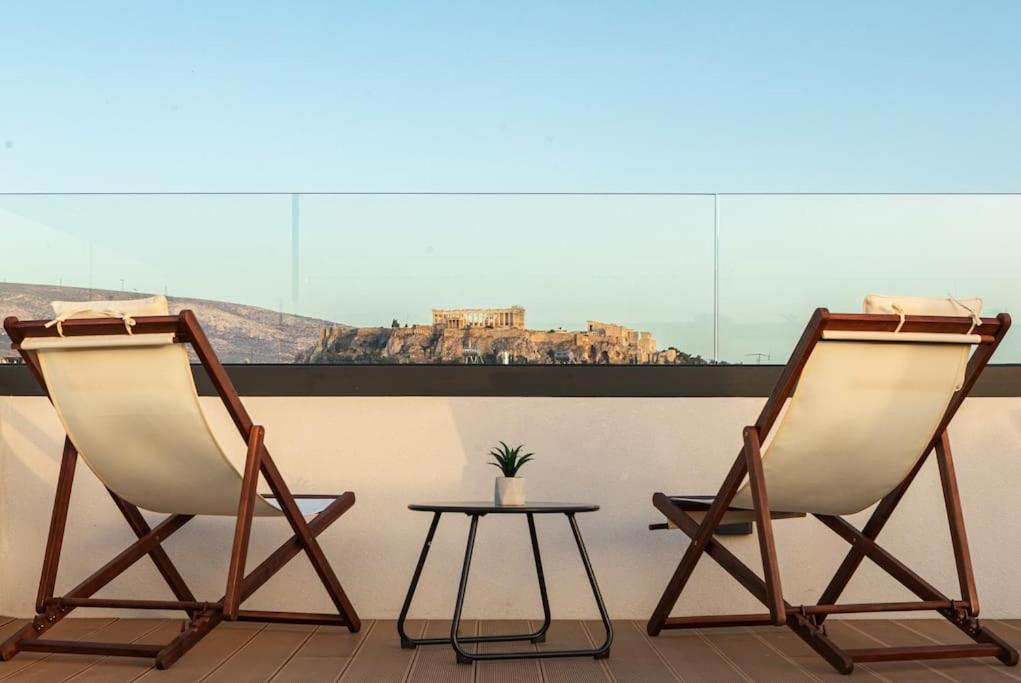 The Meta Stay-Rooftop Access Sunny Suite photo 5