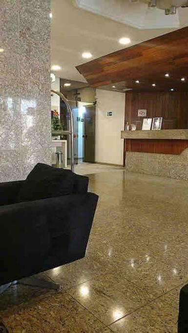 Flat mobiliado ap 44 - Ed Lhirondelle em Campinas