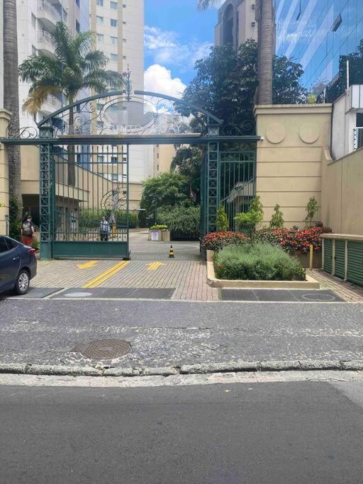 Apartamento 2 quartos próximo à Av Paulista BC03