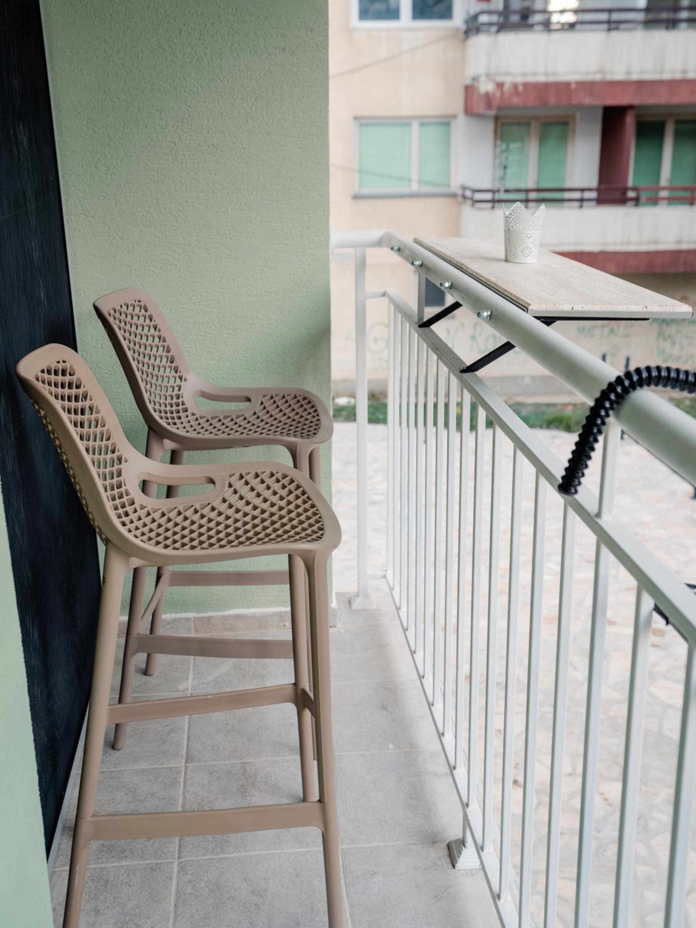 Lenova Apartments