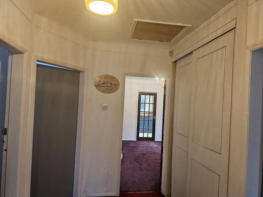 A beautiful bungalow in Chester view 4