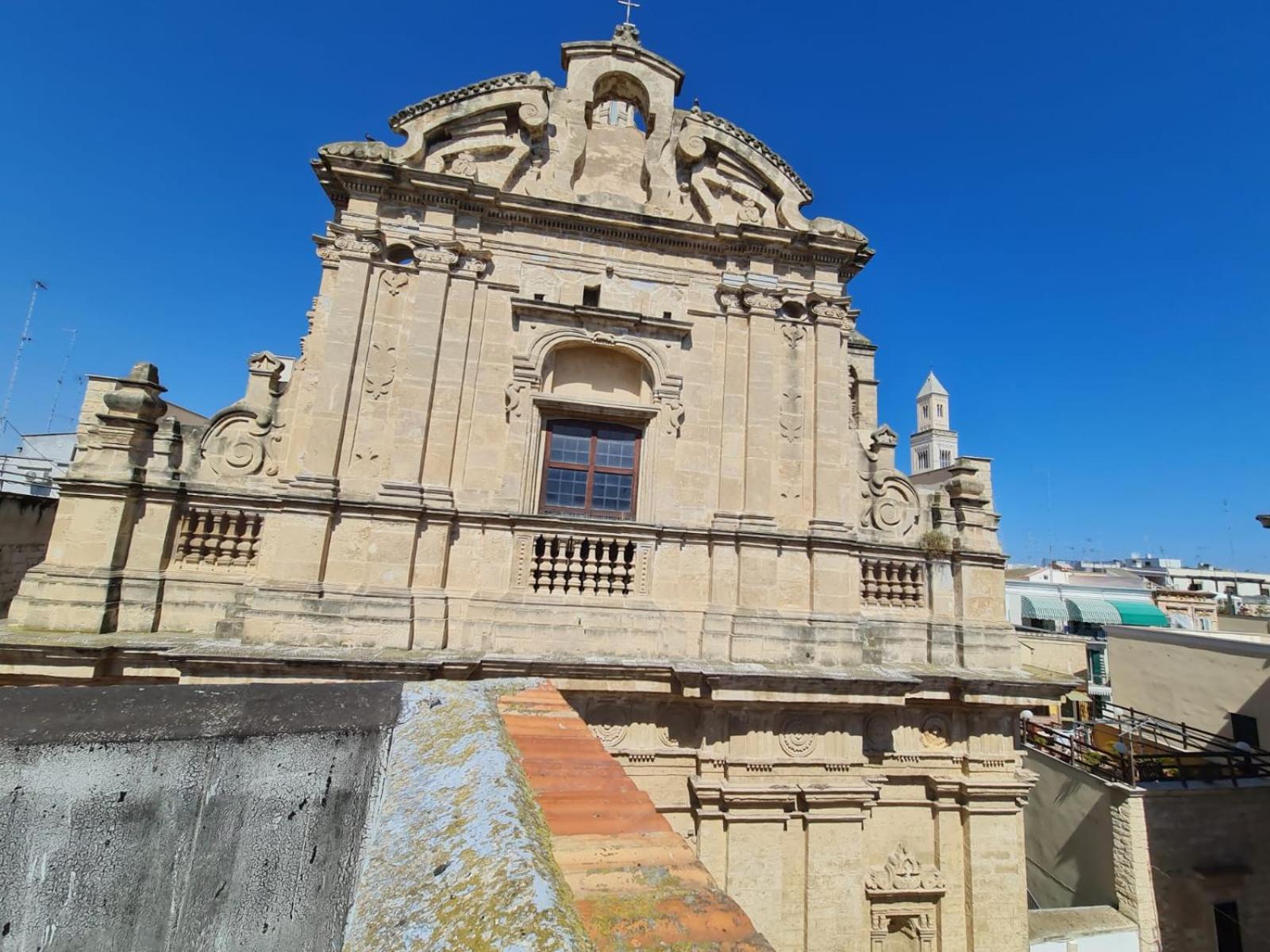 Enza Domus