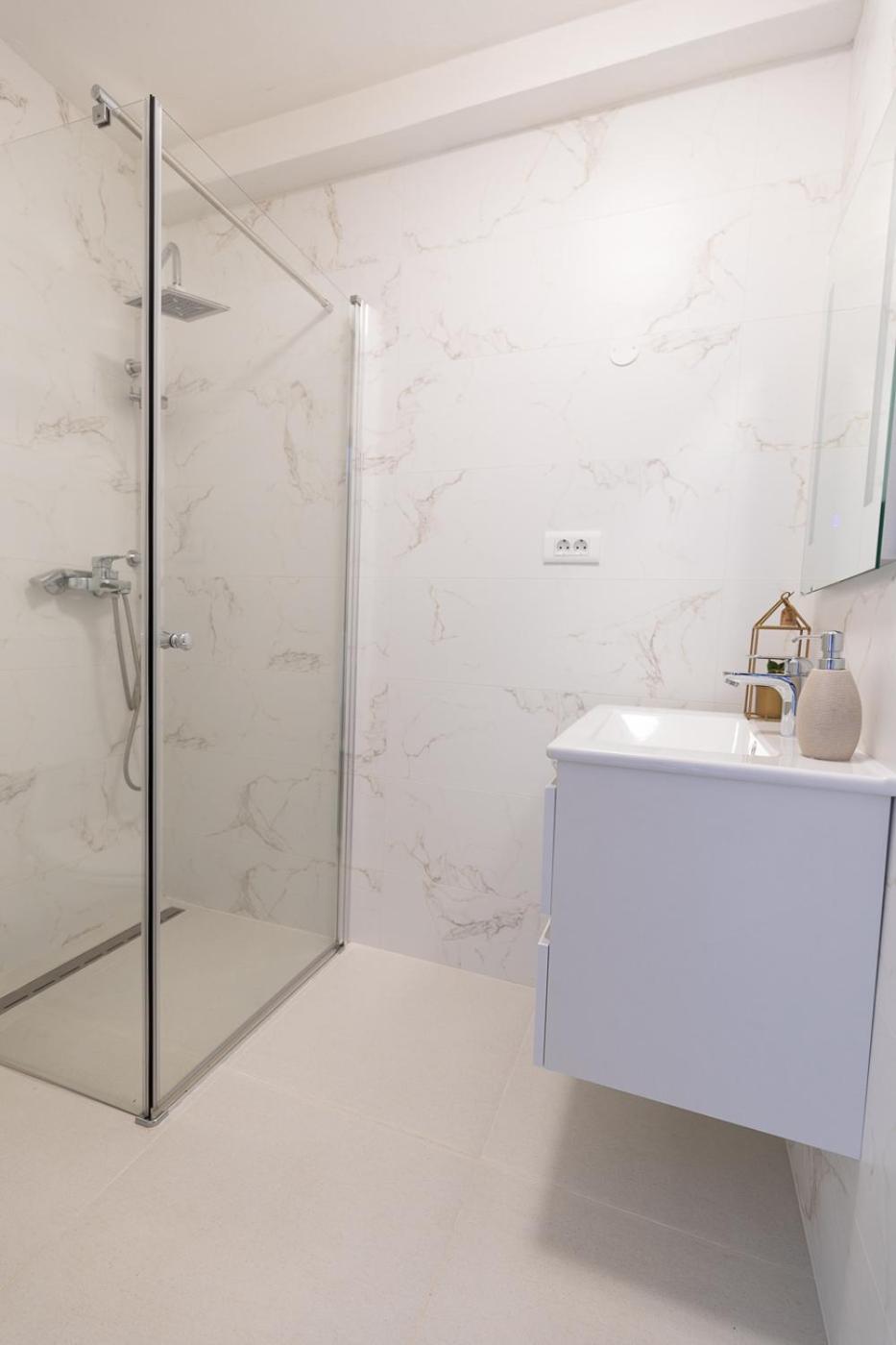 Apartmani Marino