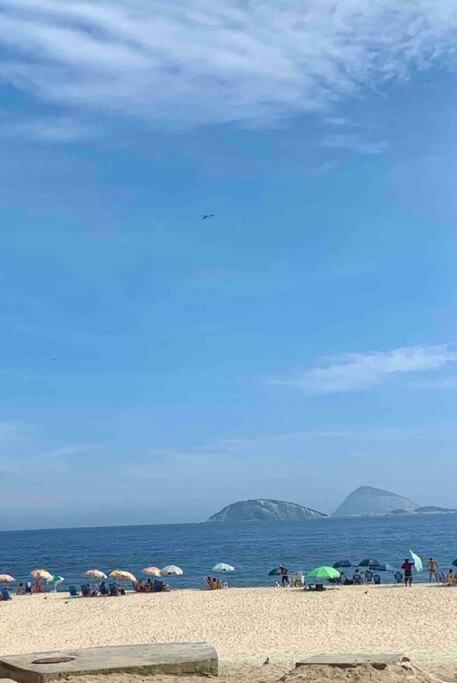Apartamento Studio em Ipanema a menos de 3 minutos a pé da praia