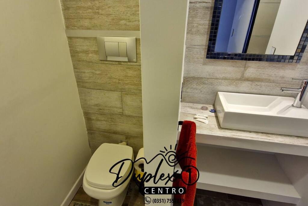 Vivisierras, Duplex de categoría centro Carlos Paz vista frente al lago, 3 dormitorios, 2 baños, acceso inteligente