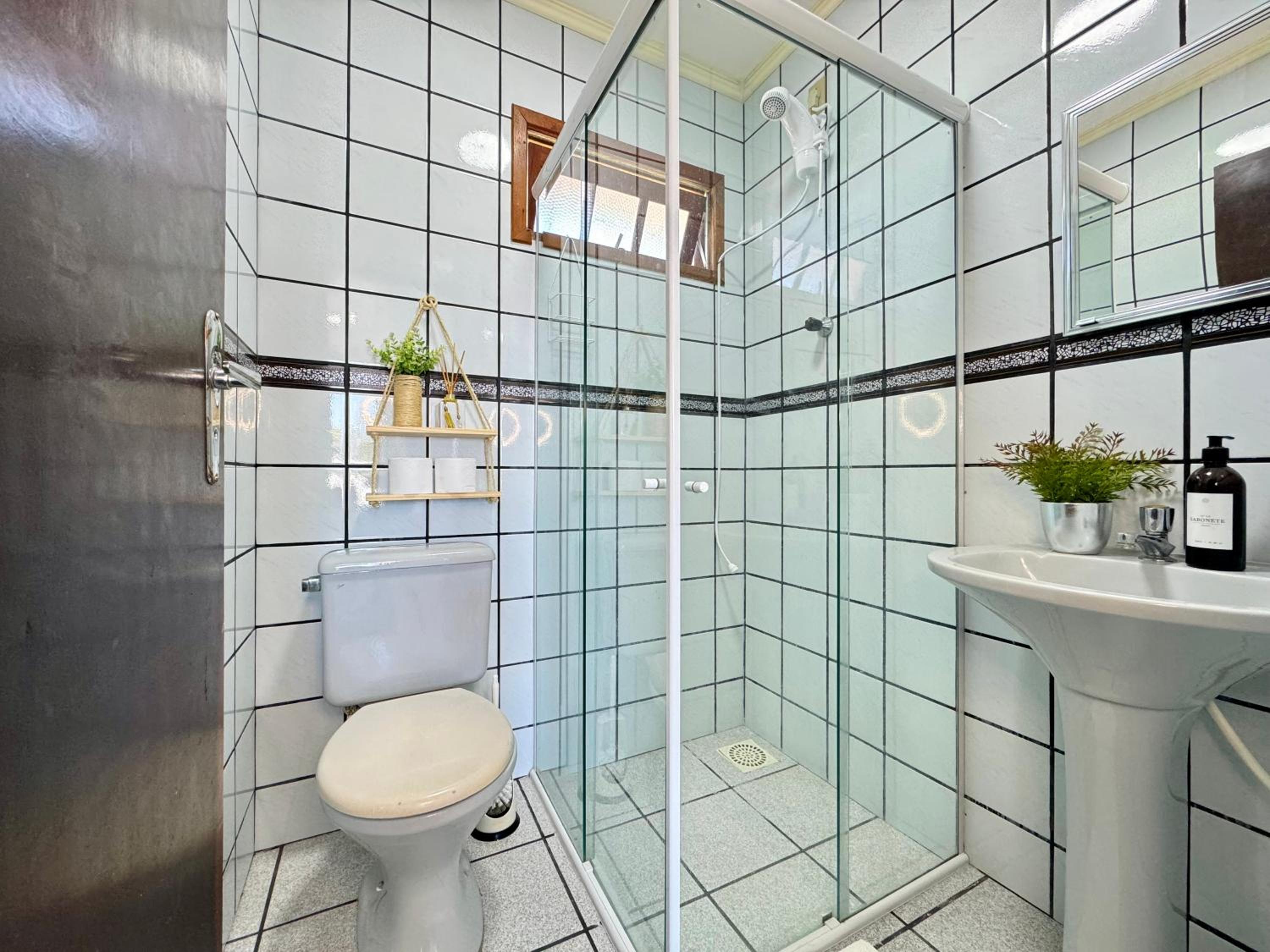 RJ Residencial Nosso Sonho Duplex com Piscina a 130m da Praia do Sonho