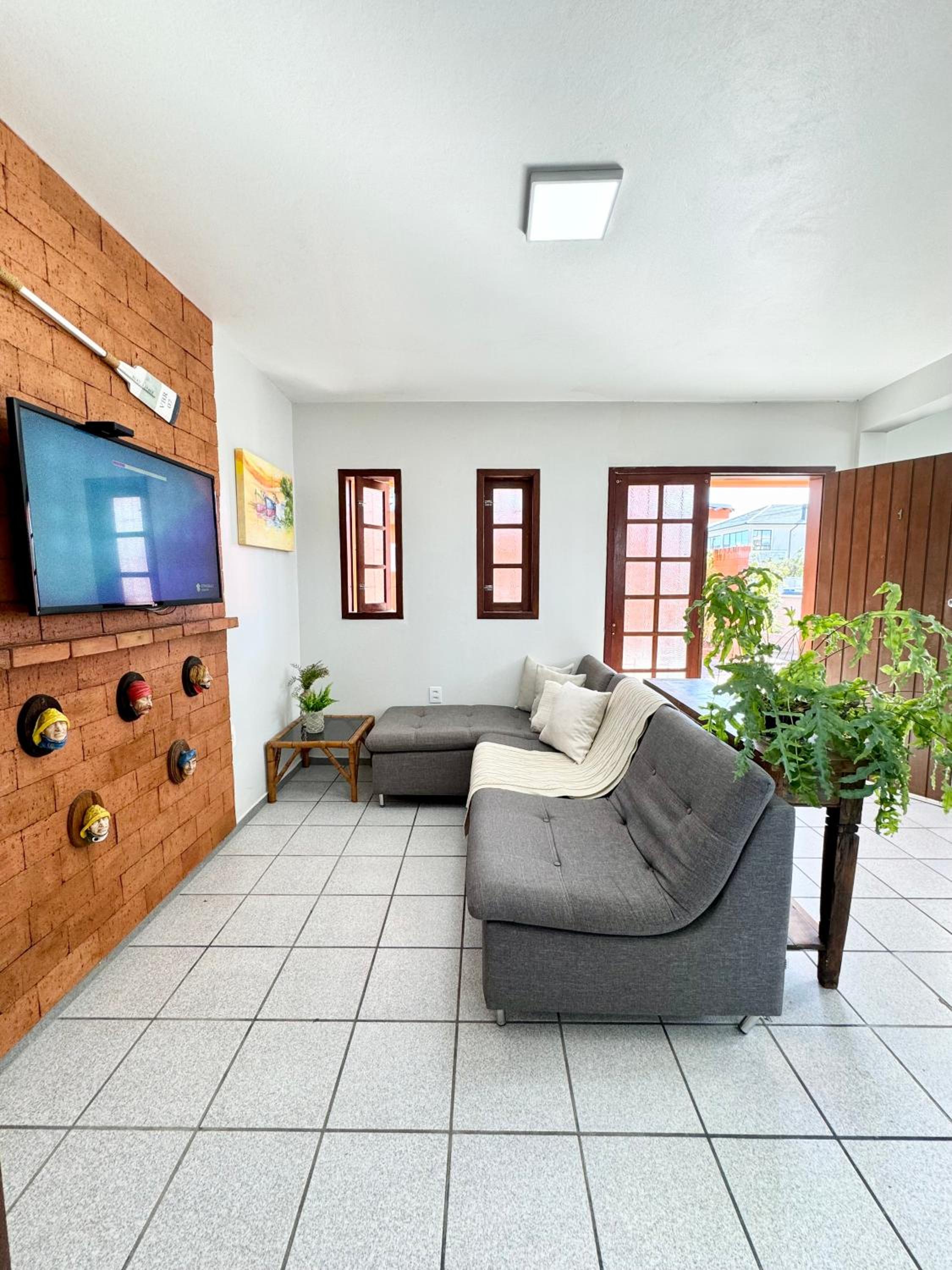 RJ Residencial Nosso Sonho Duplex com Piscina a 130m da Praia do Sonho