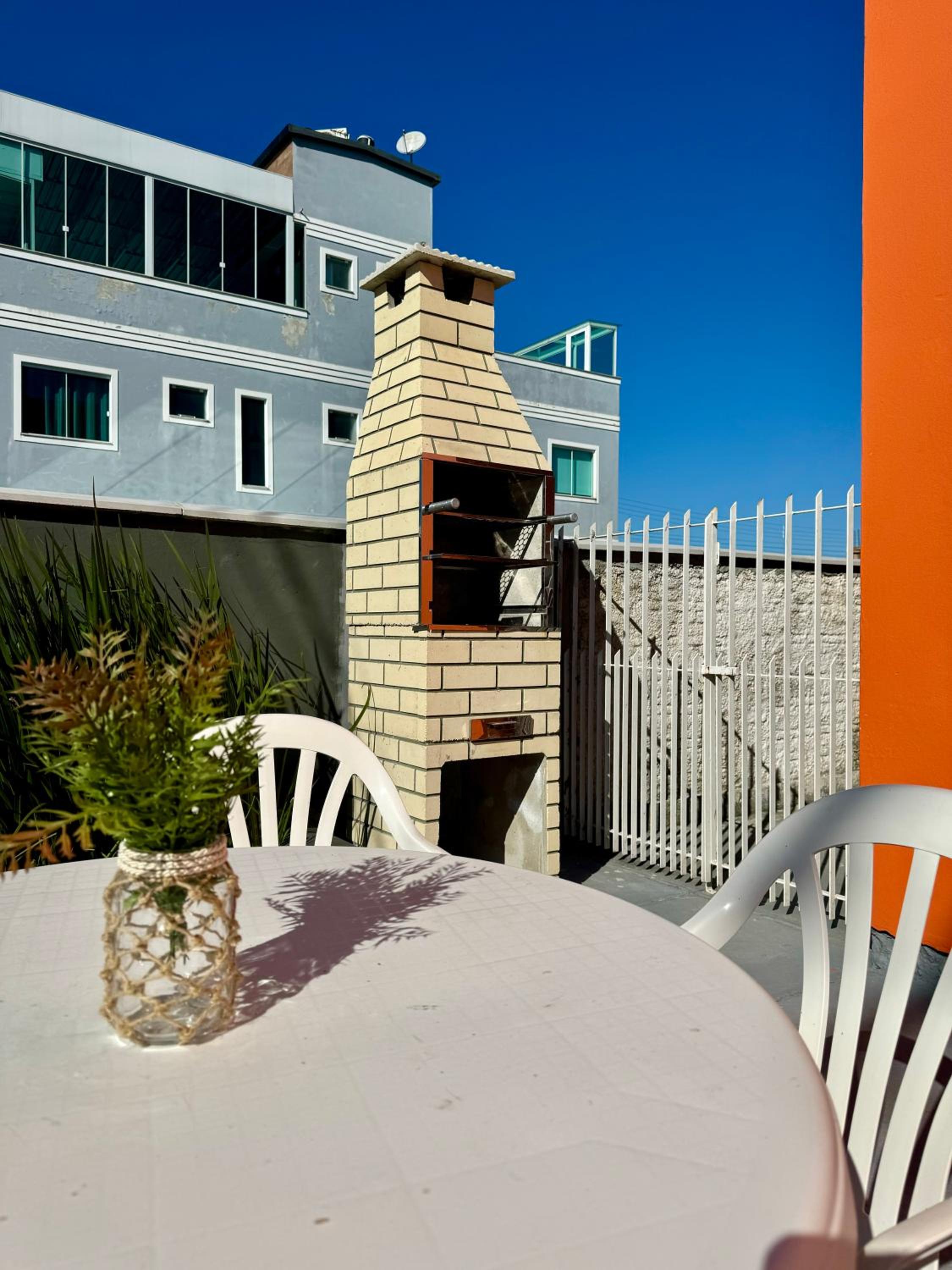 RJ Residencial Nosso Sonho Duplex com Piscina a 130m da Praia do Sonho
