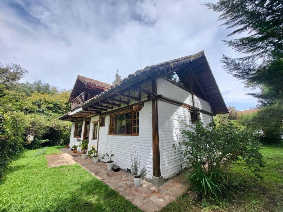 Hermosa casa de campo cerca de Quito view 3