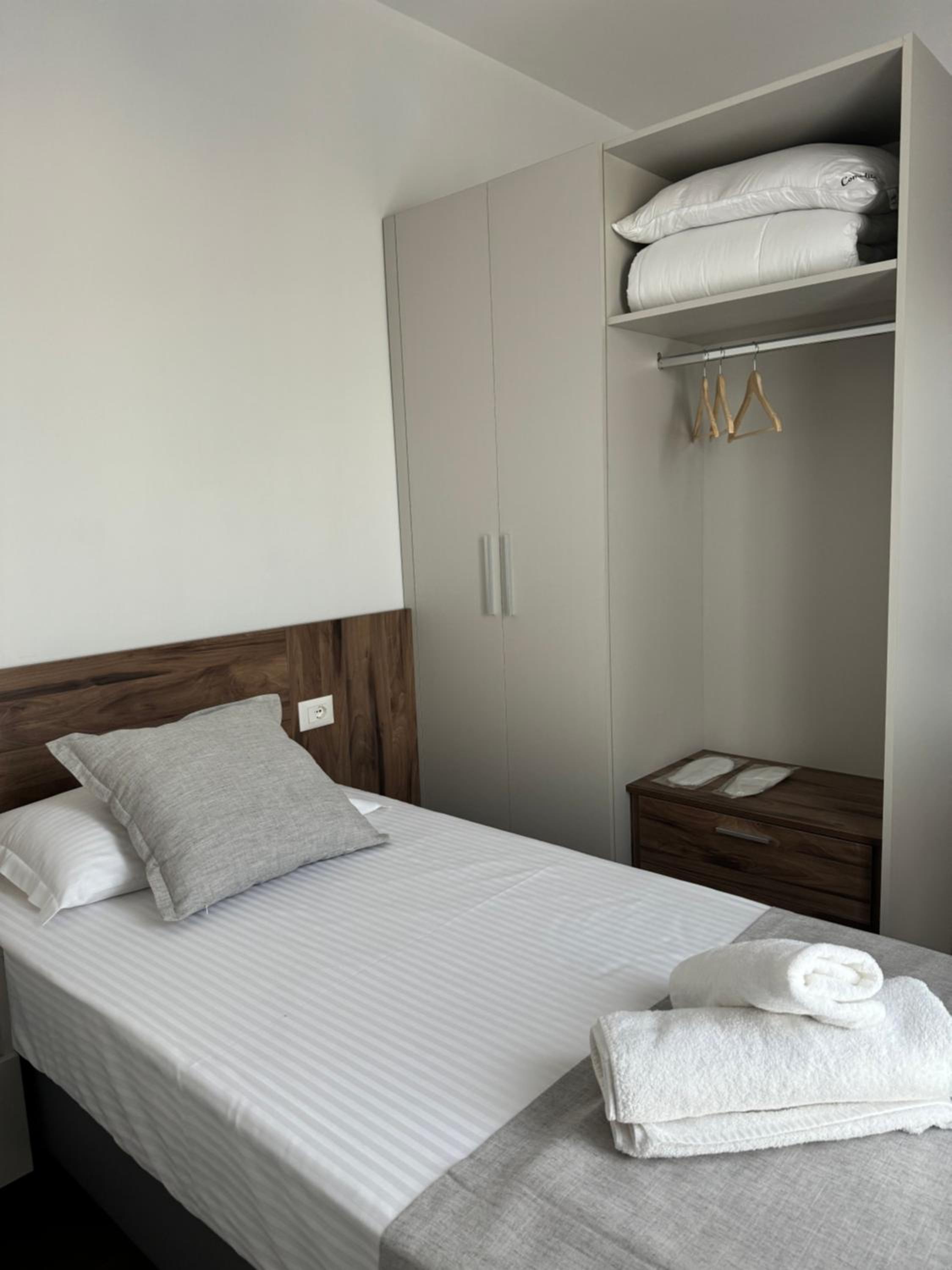 GH Studio Apartments 1