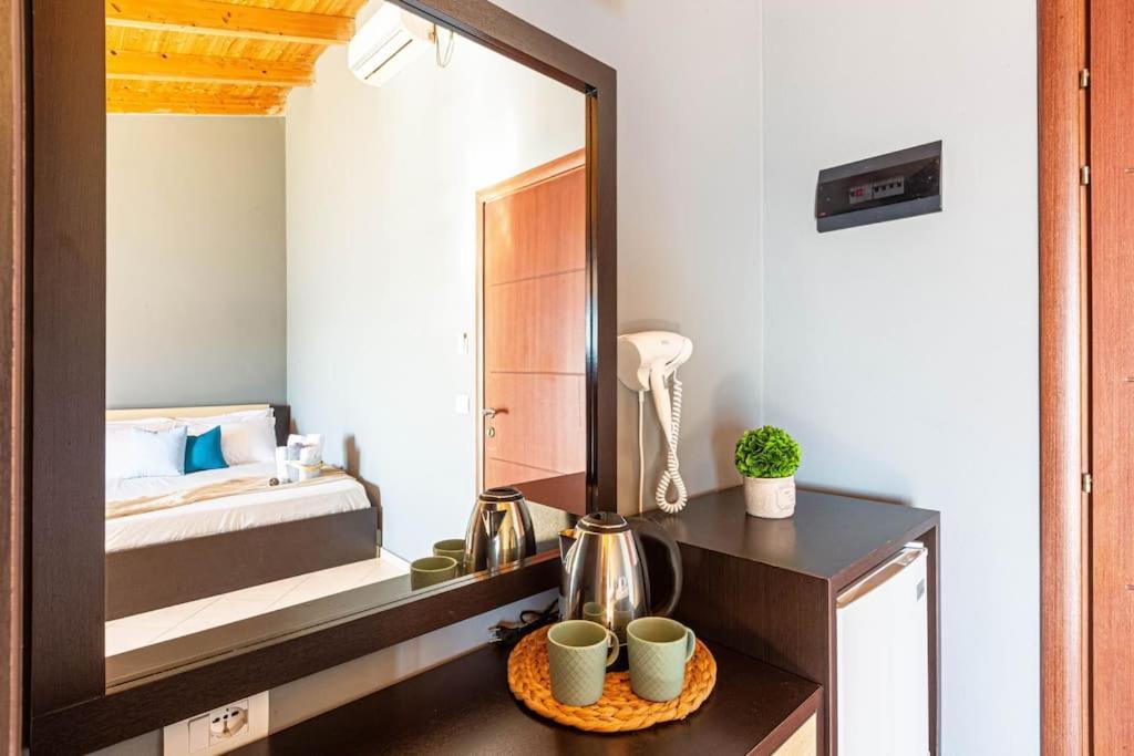 Potam'Sea Bliss 34- Beach Front, Sun Beds & Parking
