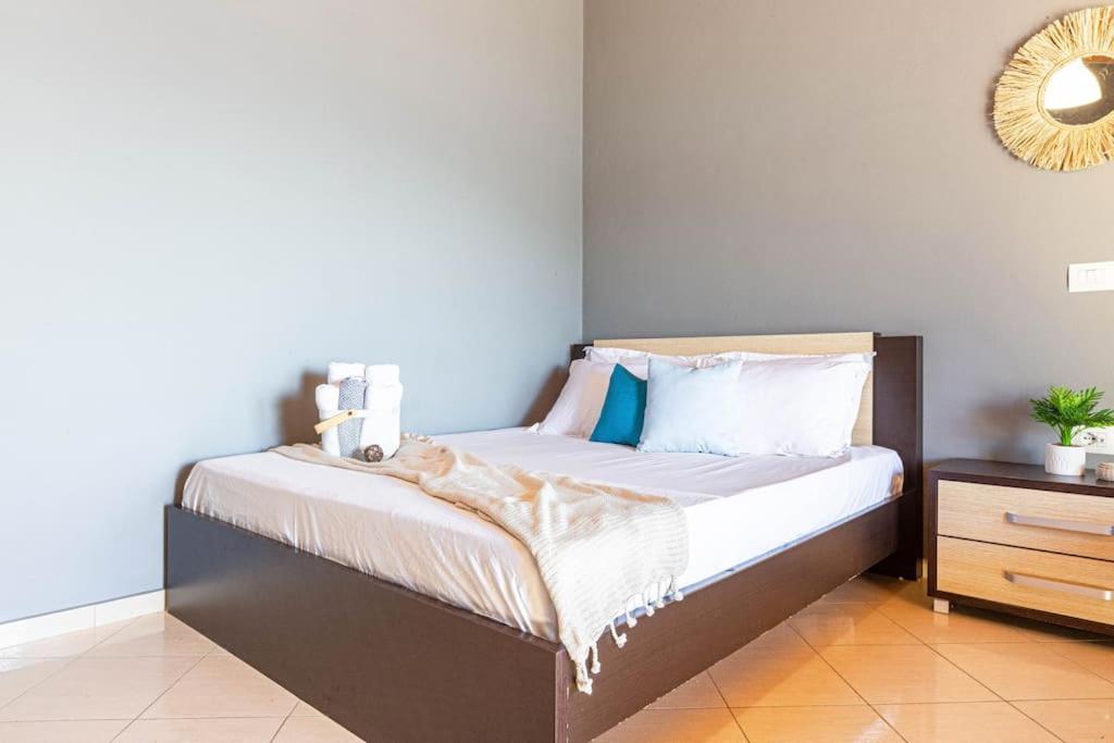 Potam'Sea Bliss 34- Beach Front, Sun Beds & Parking