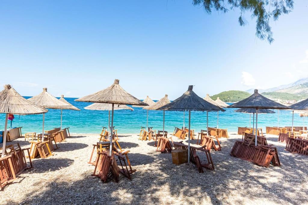 Potam'Sea Bliss 34- Beach Front, Sun Beds & Parking