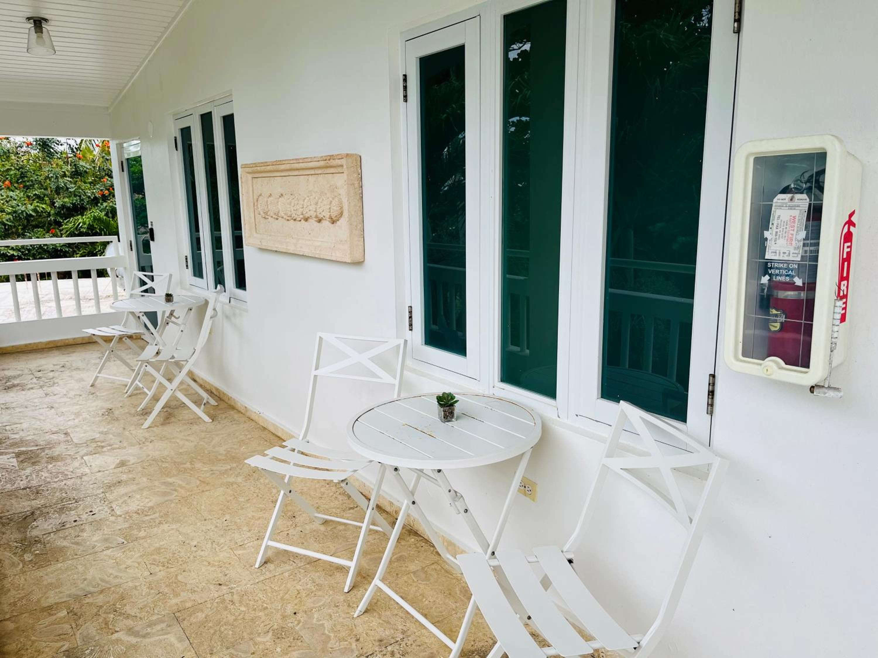 Serenity Rincon Guesthouse