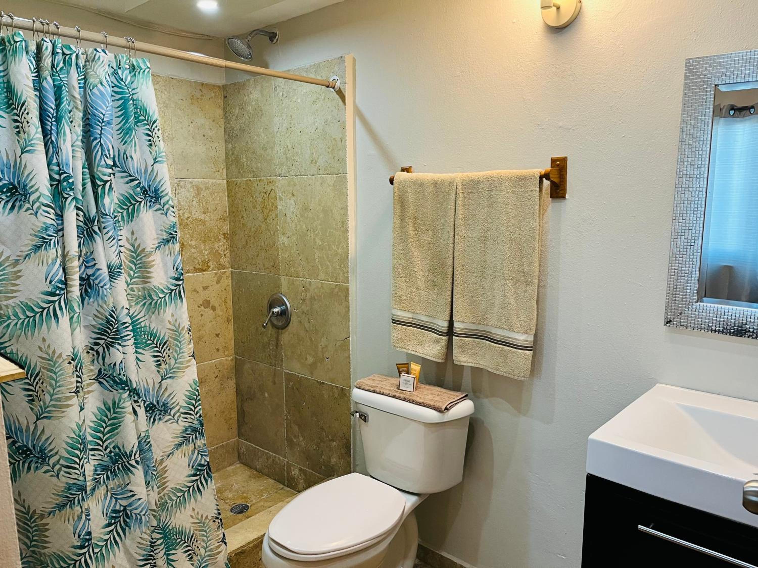 Serenity Rincon Guesthouse