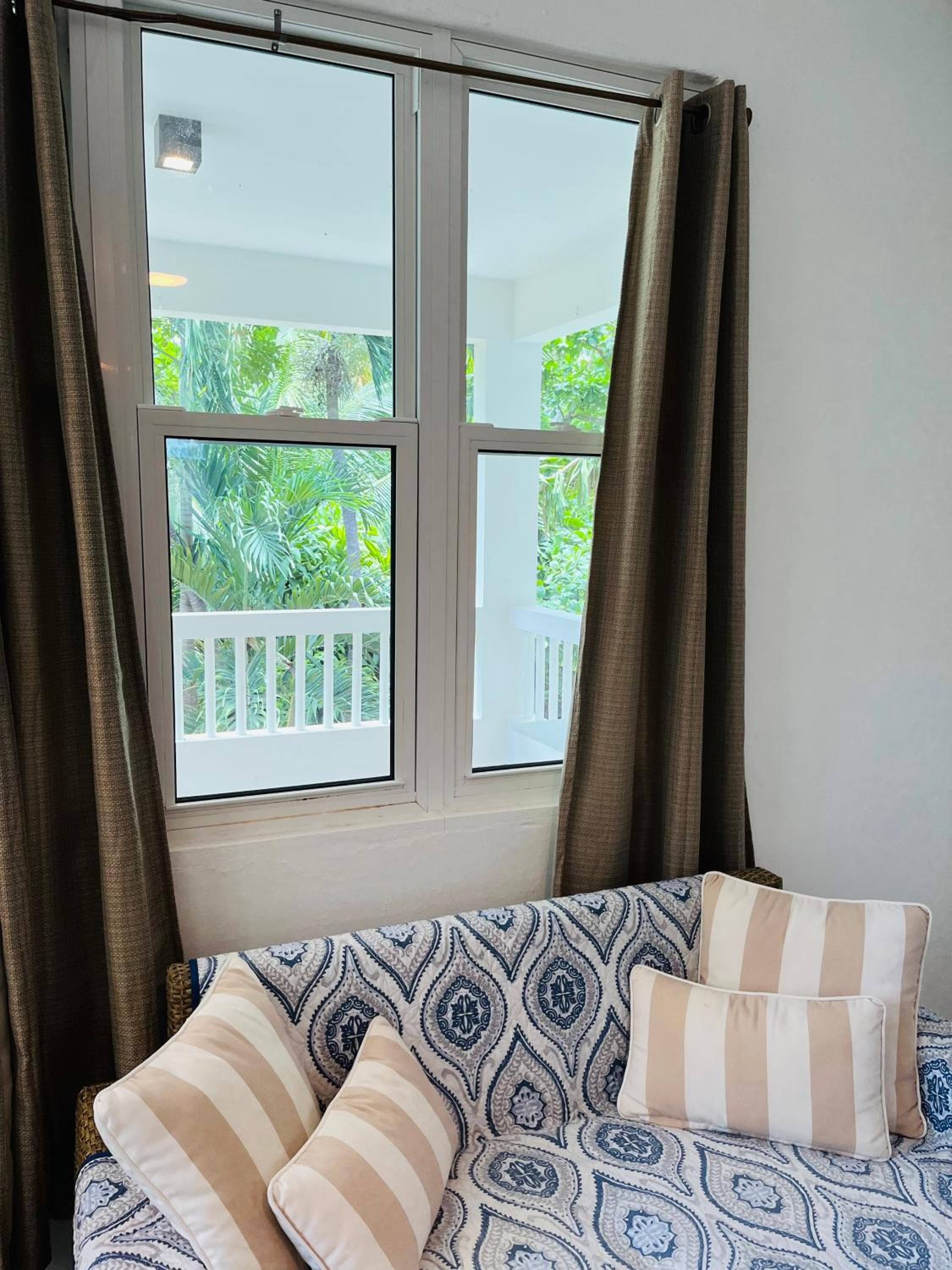 Serenity Rincon Guesthouse
