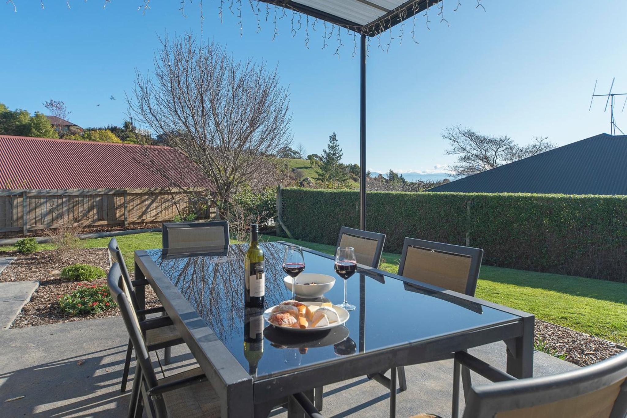 Family Haven - Nelson Holiday Home view 2