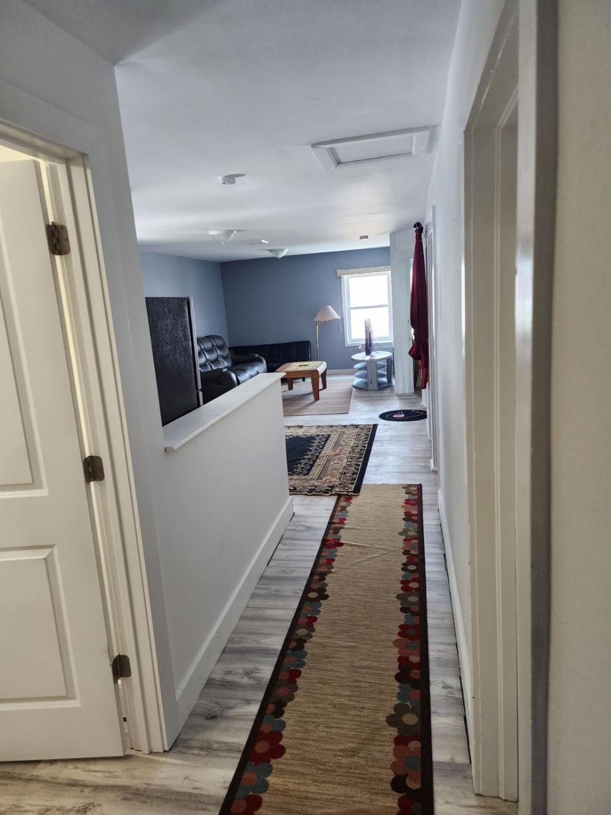 Beautiful redone apartment on the beach block view 2
