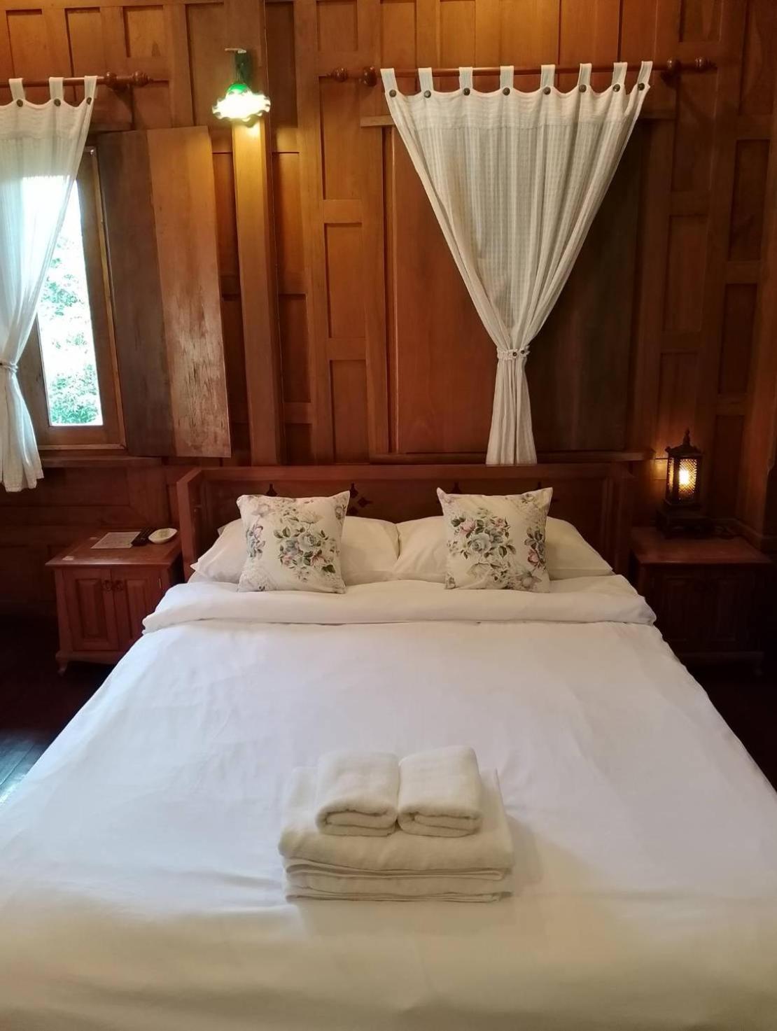 Luang Chumni Village