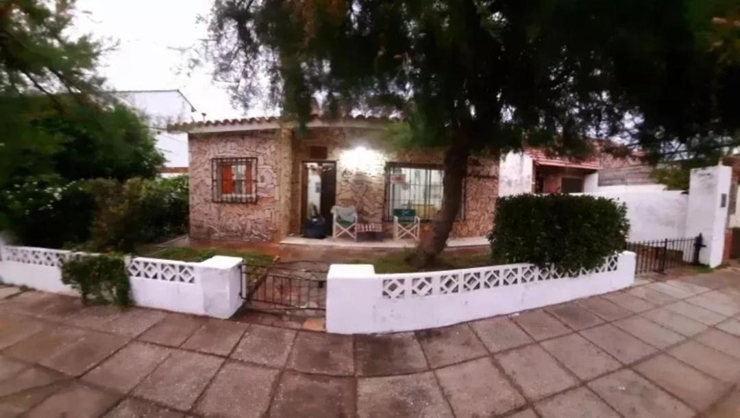 Casa a 50mts del Mar con Parque 10personas 4 Habitaciones 2 Baños Playa Centro y Peatonal