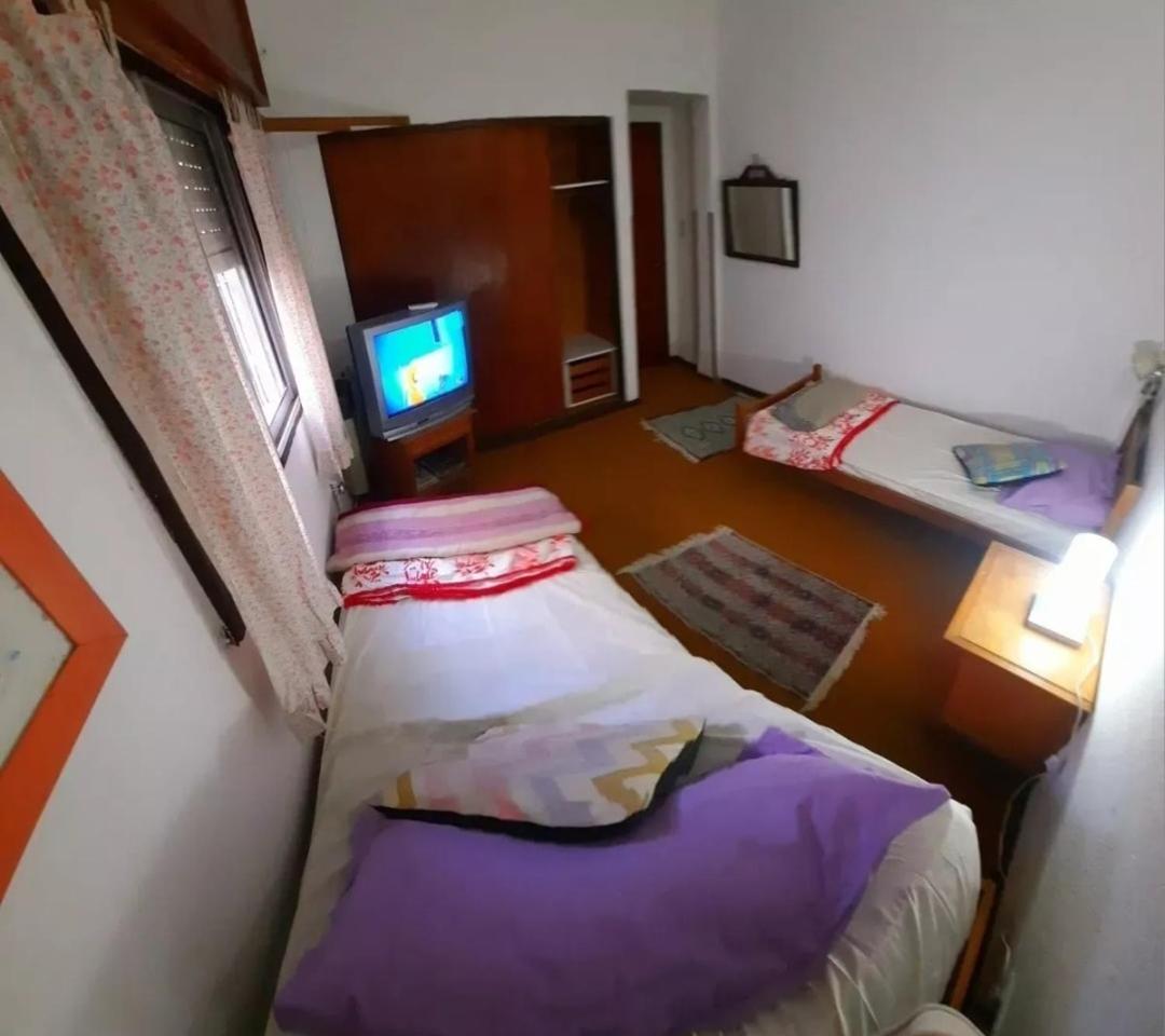 Casa a 50mts del Mar con Parque 10personas 4 Habitaciones 2 Baños Playa Centro y Peatonal