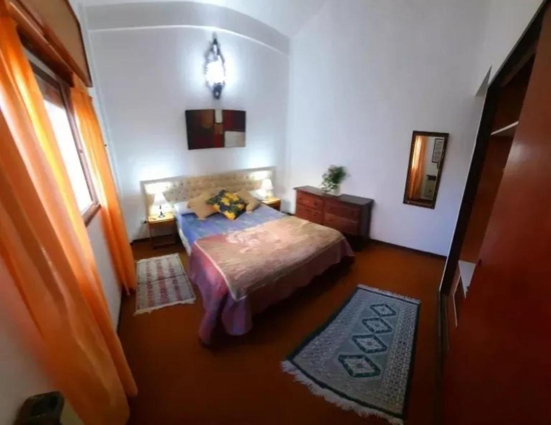 Casa a 50mts del Mar con Parque 10personas 4 Habitaciones 2 Baños Playa Centro y Peatonal