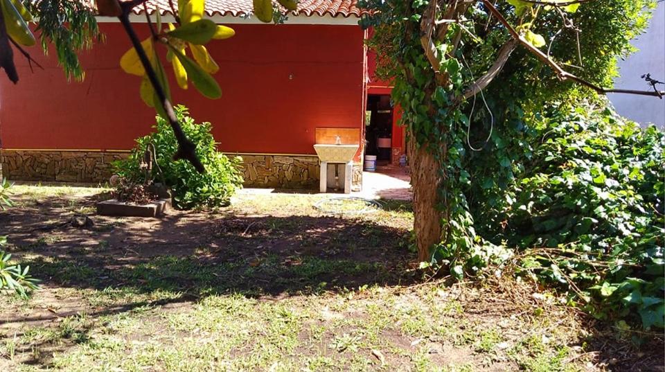 Casa a 50mts del Mar con Parque 10personas 4 Habitaciones 2 Baños Playa Centro y Peatonal