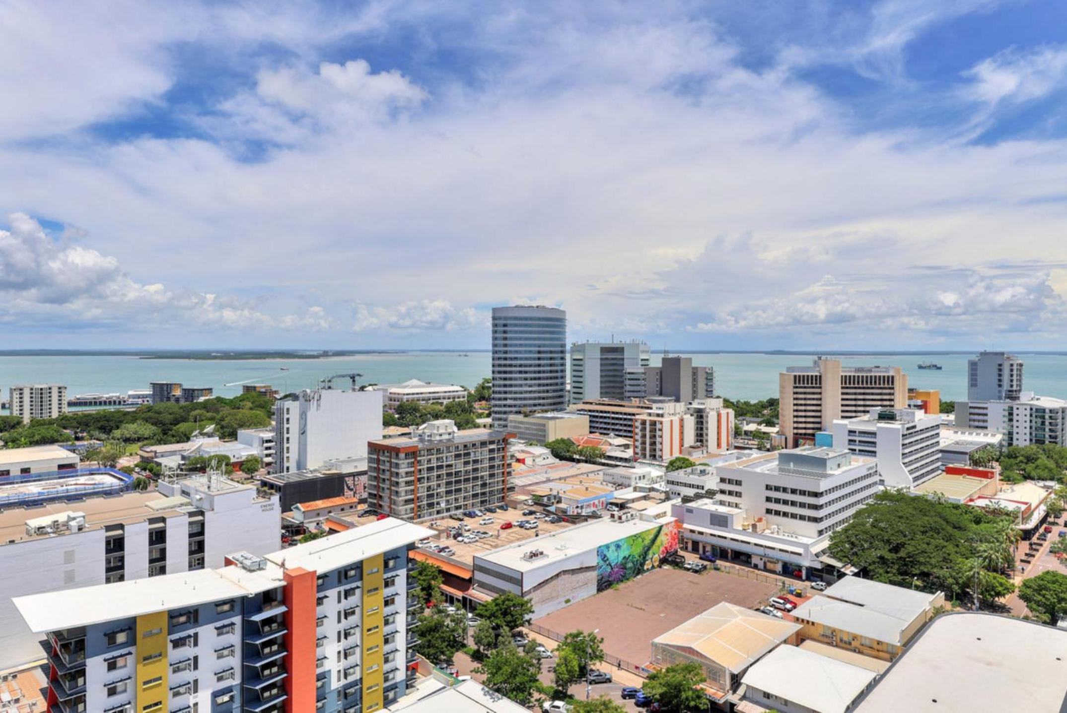 Sensation Sunsets Seaviews I Mantra' Central CBD Apartment