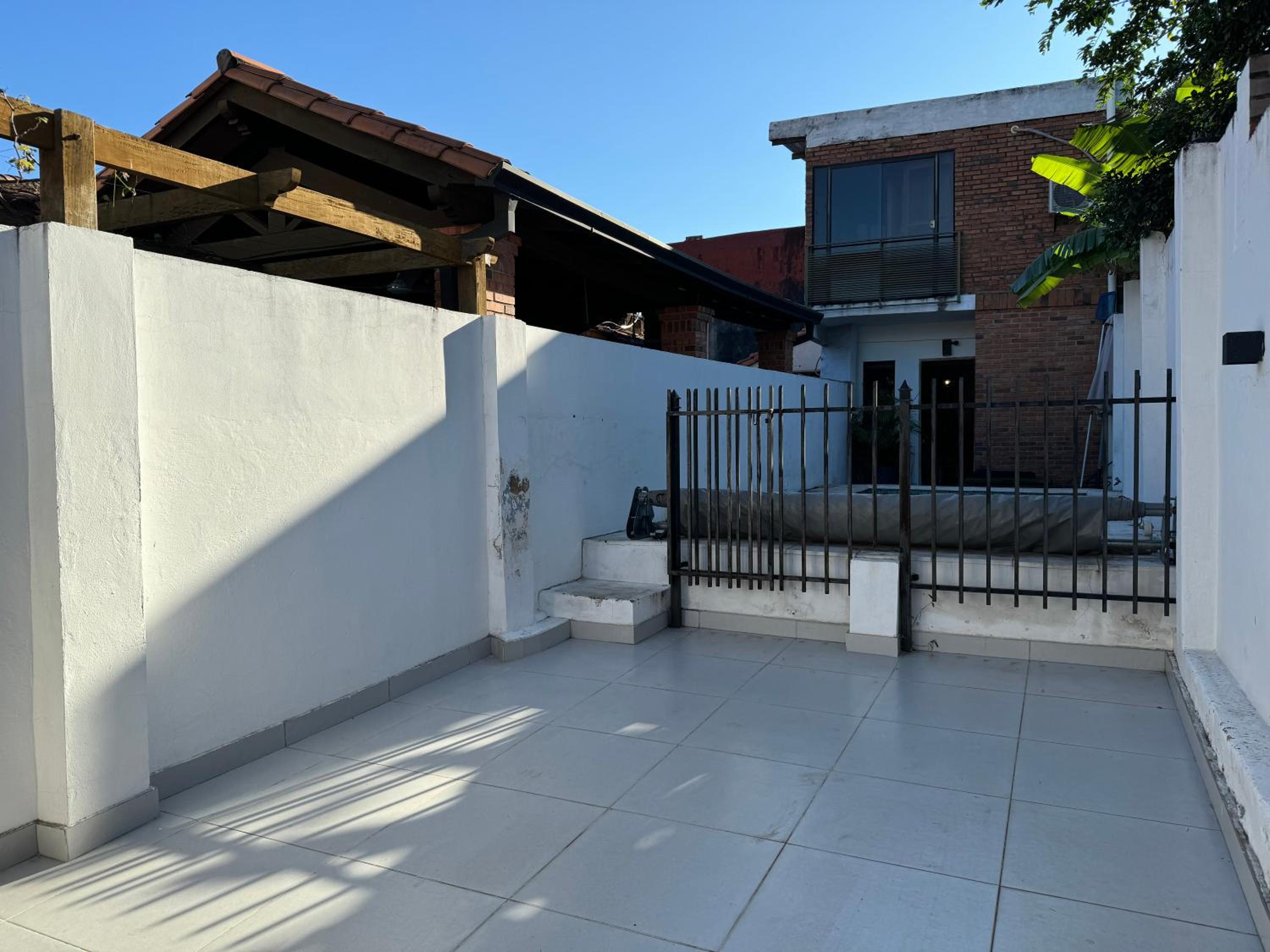 Casa SIL view 3