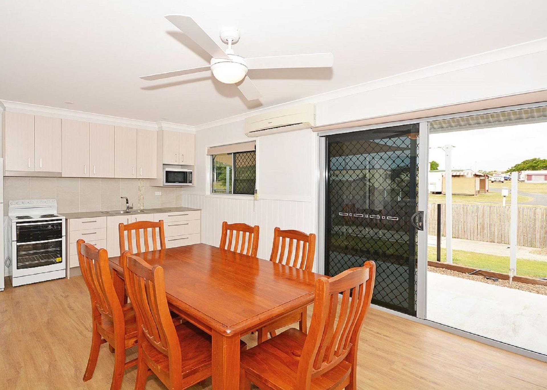 Hami's Retreat - Burrum Heads- Close to Boatramp -2BR - Aircon