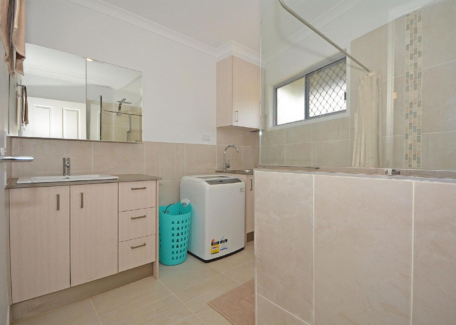 Hami's Retreat - Burrum Heads- Close to Boatramp -2BR - Aircon
