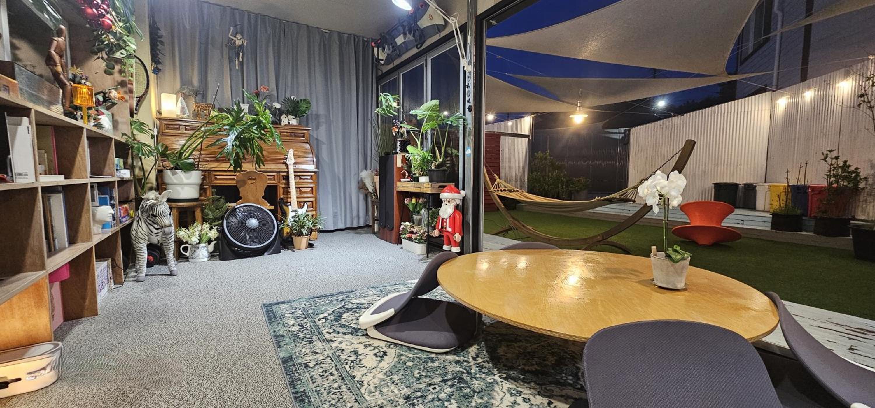 lounge