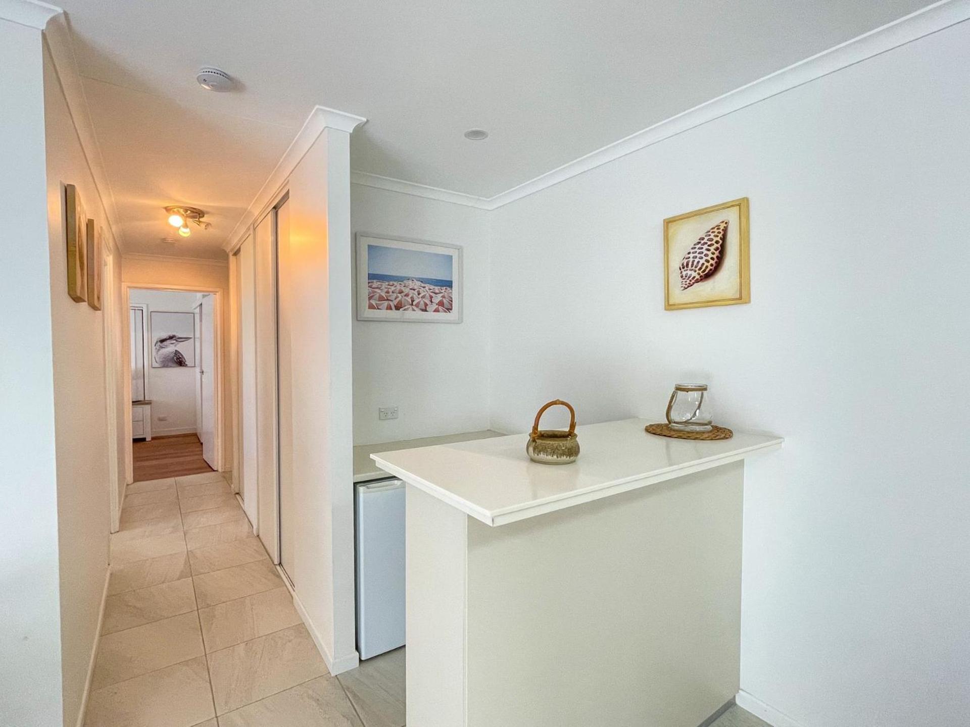 Yolanda - Burrum Heads- Beachfront - 3BR- Aircon