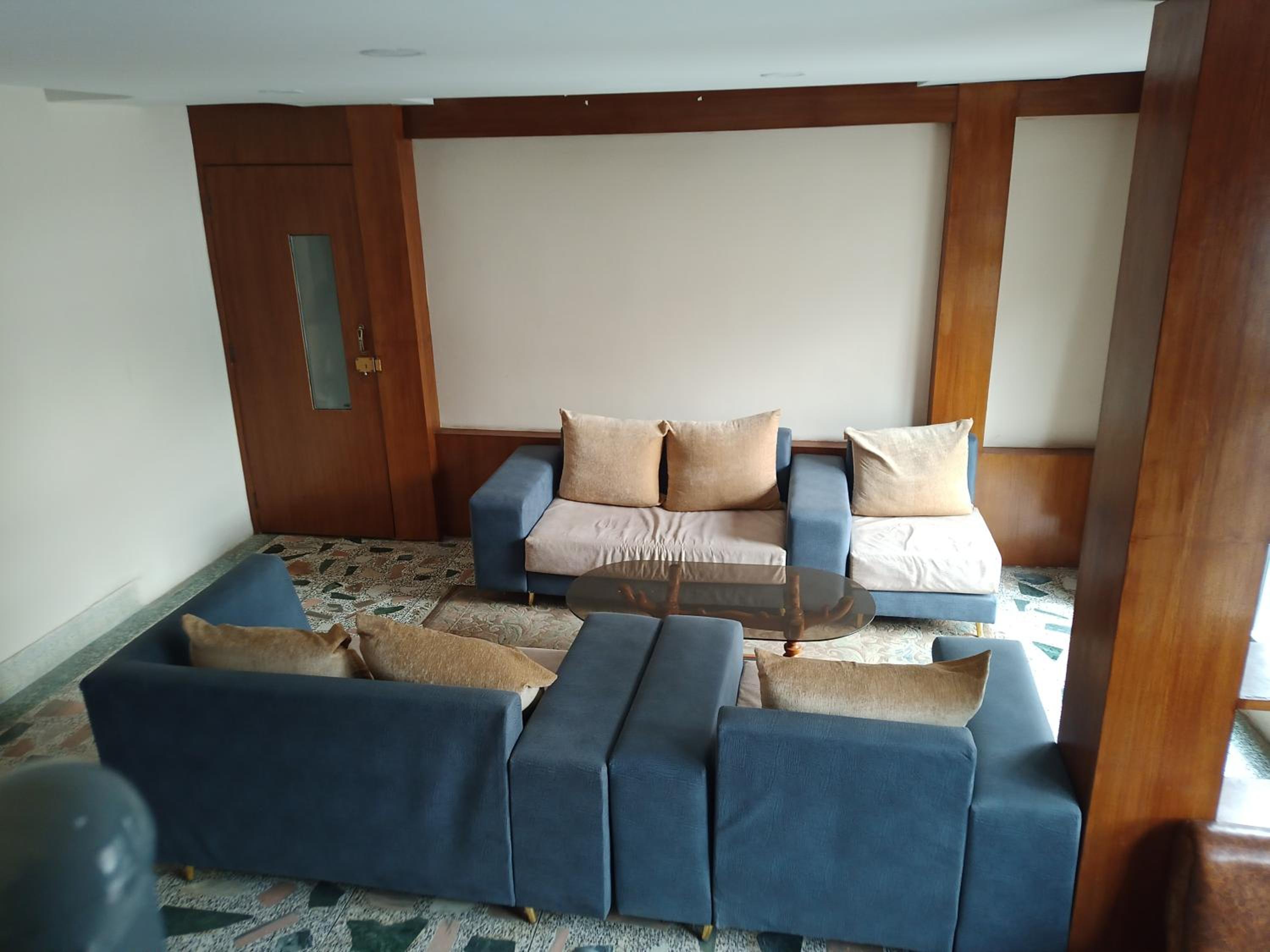 Shared apartment with attached bathroom