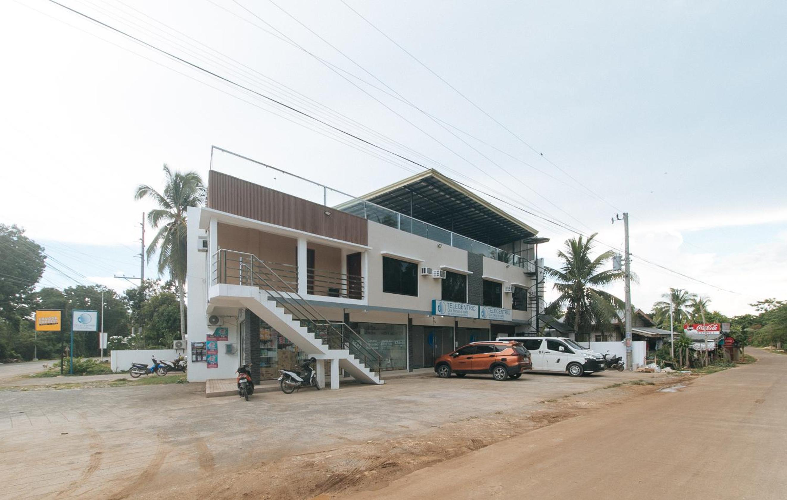 RedDoorz at Happy Stay Apartelle view 2