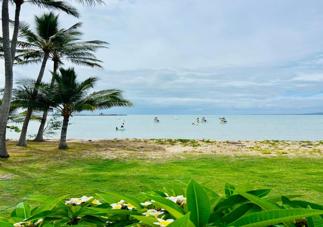 On the Beach, Seaview's, Bowen Beach House
