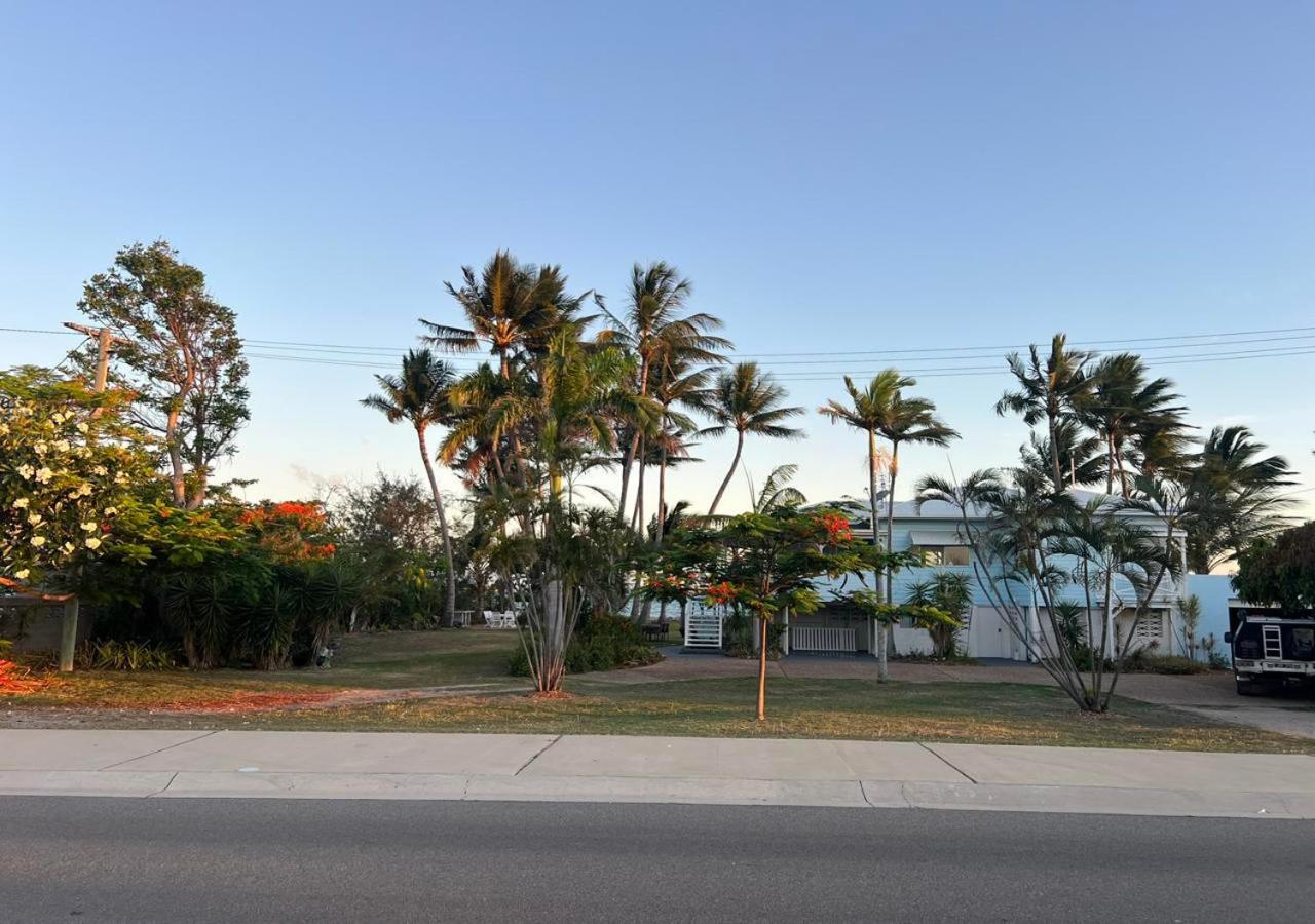 On the Beach, Seaview's, Bowen Beach House