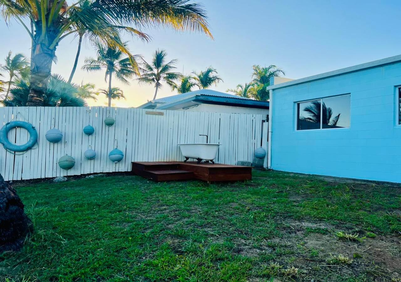 On the Beach, Seaview's, Bowen Beach House