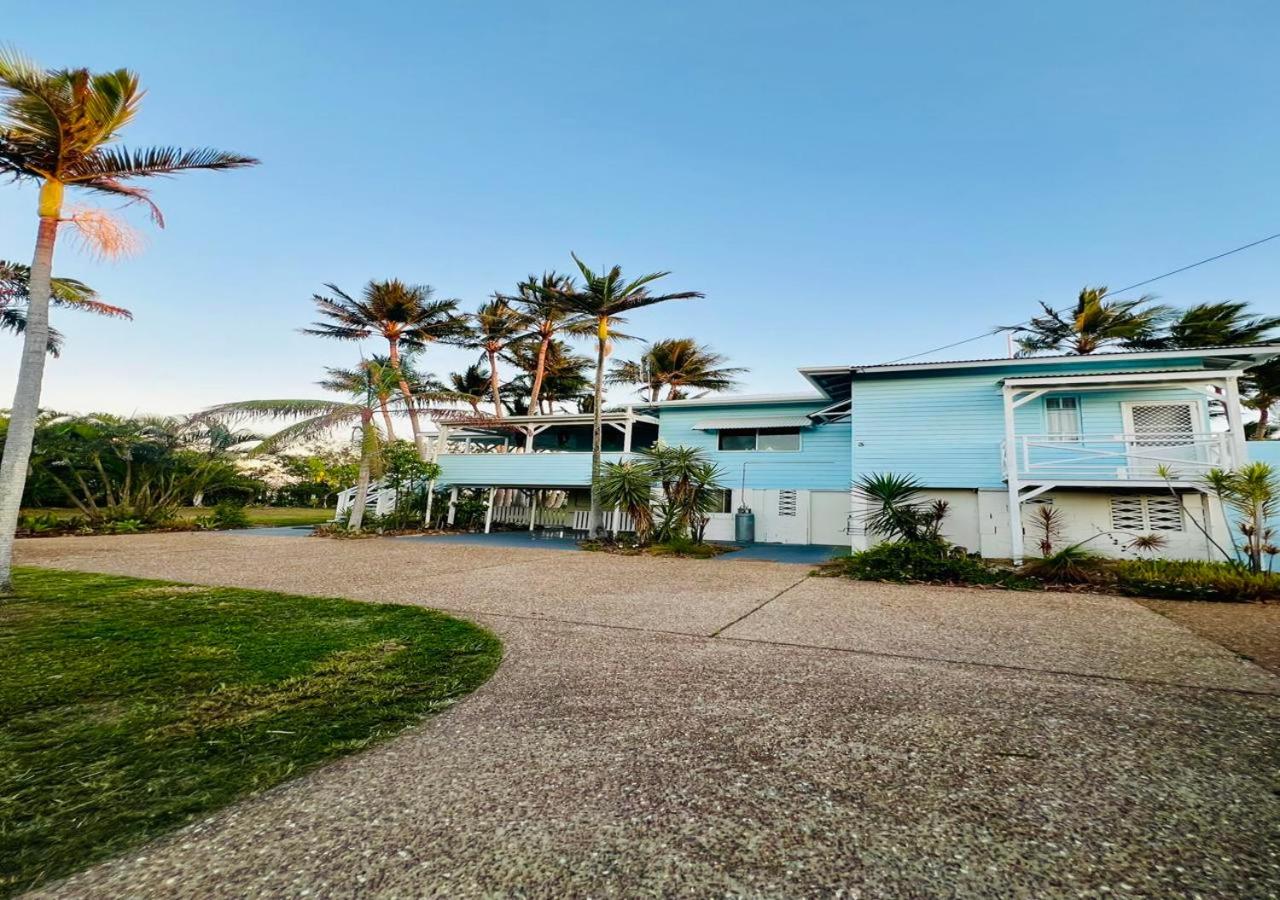 On the Beach, Seaview's, Bowen Beach House
