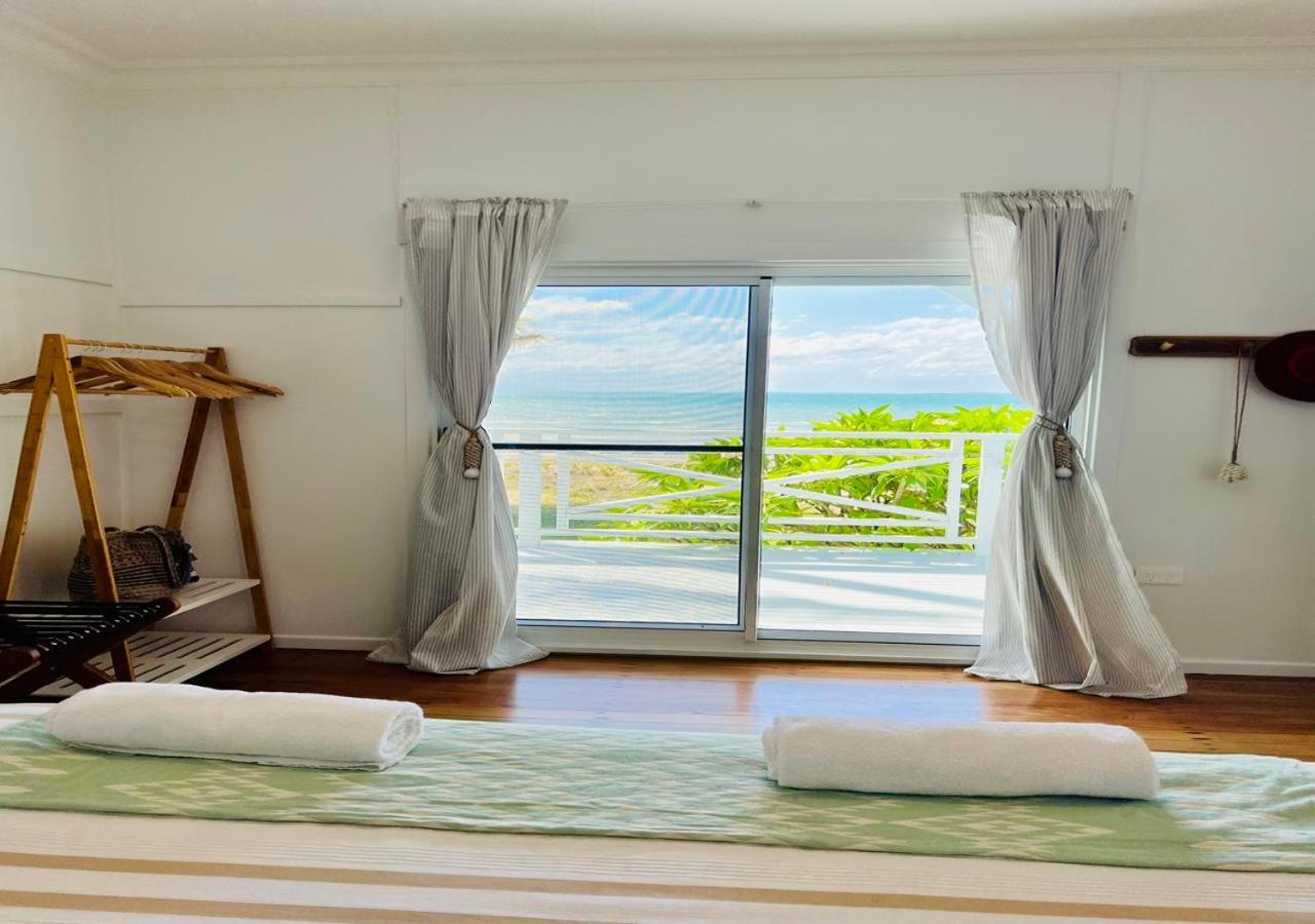 On the Beach, Seaview's, Bowen Beach House