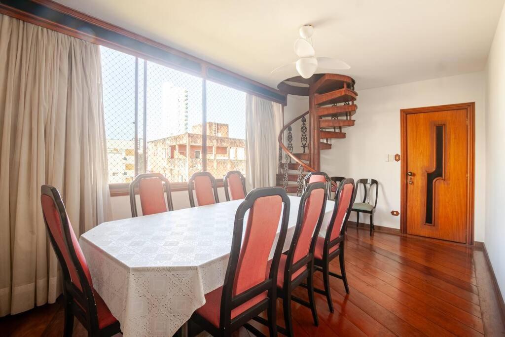 Cobertura Triplex com Piscina Privativa