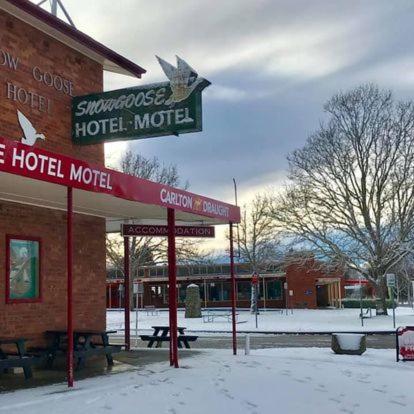 Snow Goose Hotel