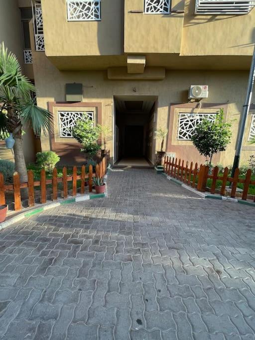 Abouab gueliz apartment, 2 bedroom 2 terrace view 4