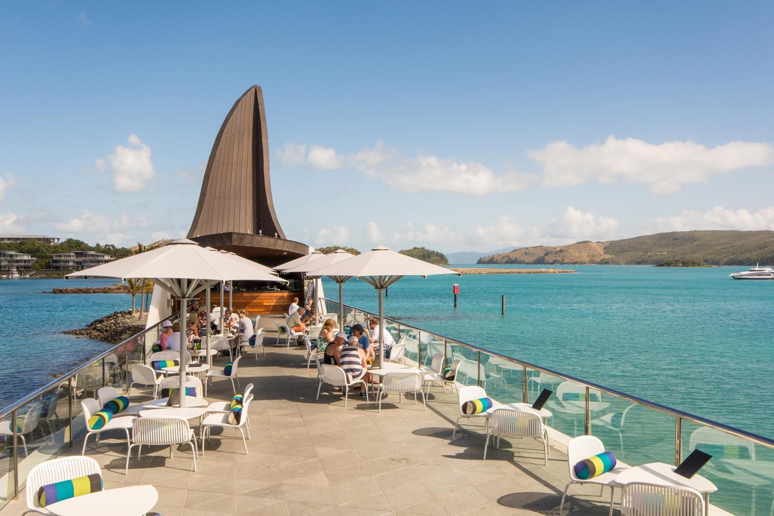 Yacht Club Villa 6 On Hamilton Island - oceanviews, 2 x buggies & valet service