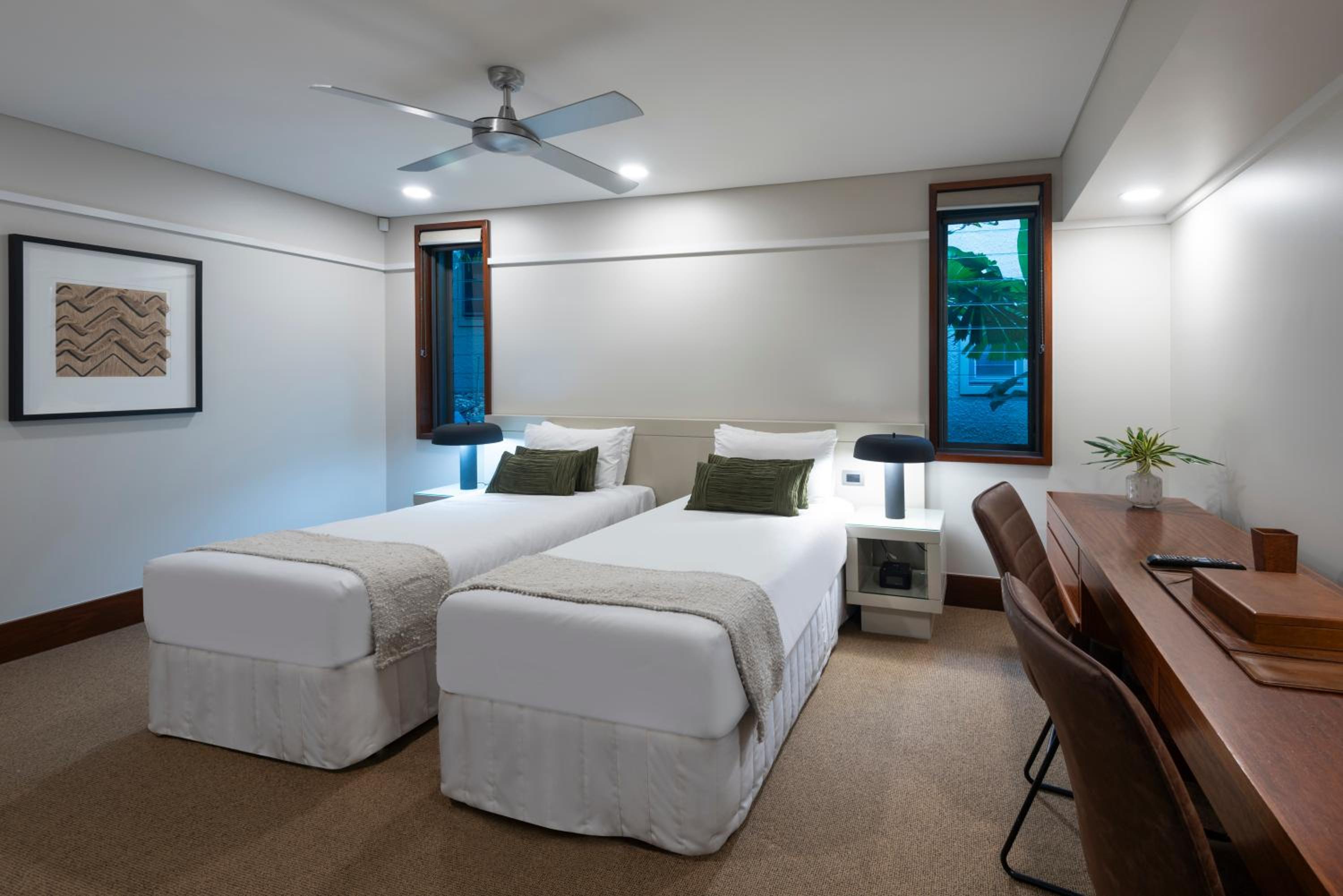 Yacht Club Villa 6 On Hamilton Island - oceanviews, 2 x buggies & valet service