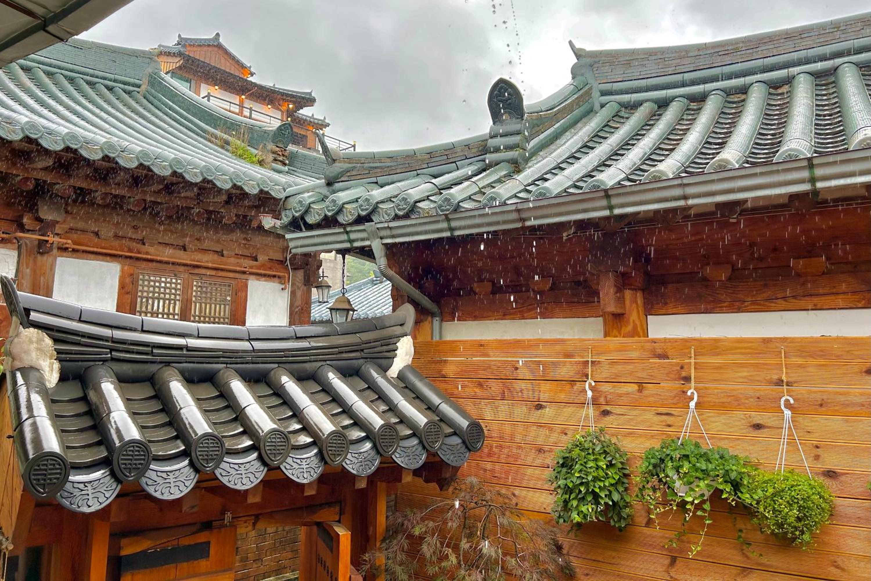 Gahyun - Hanok House view 3