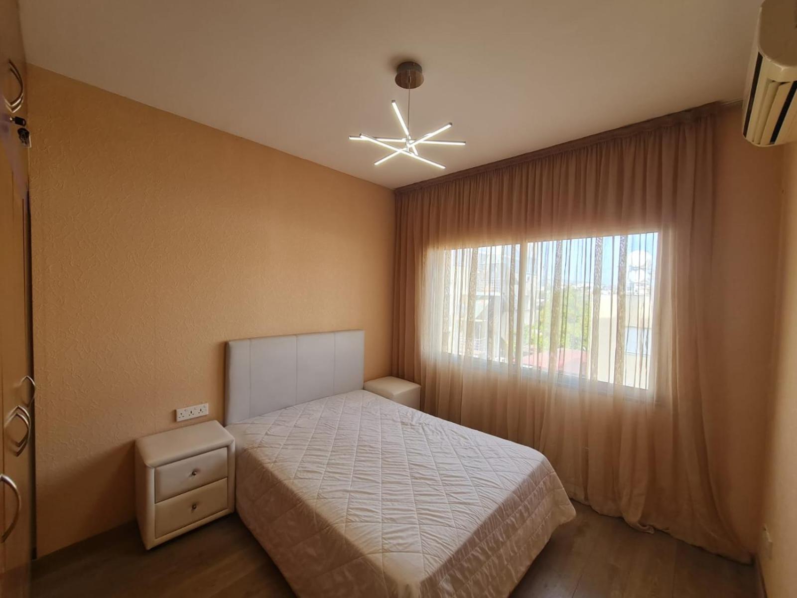 flat next to papas
