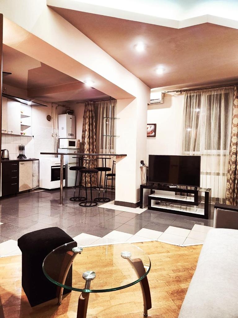 Sayat Nova street apartment
