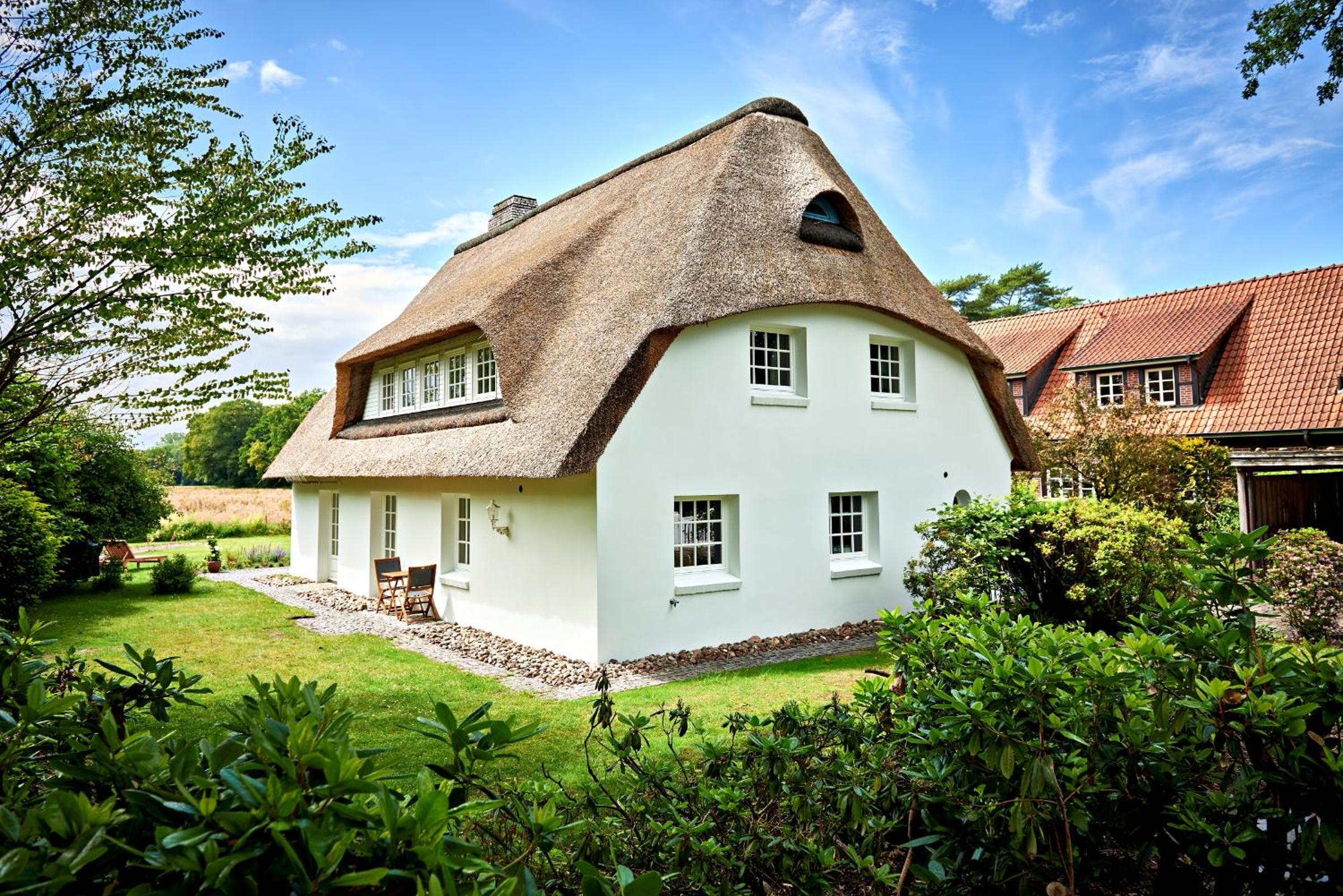 Reetdach-Villa mit Blick in die Natur - 160m² Entspannung pur